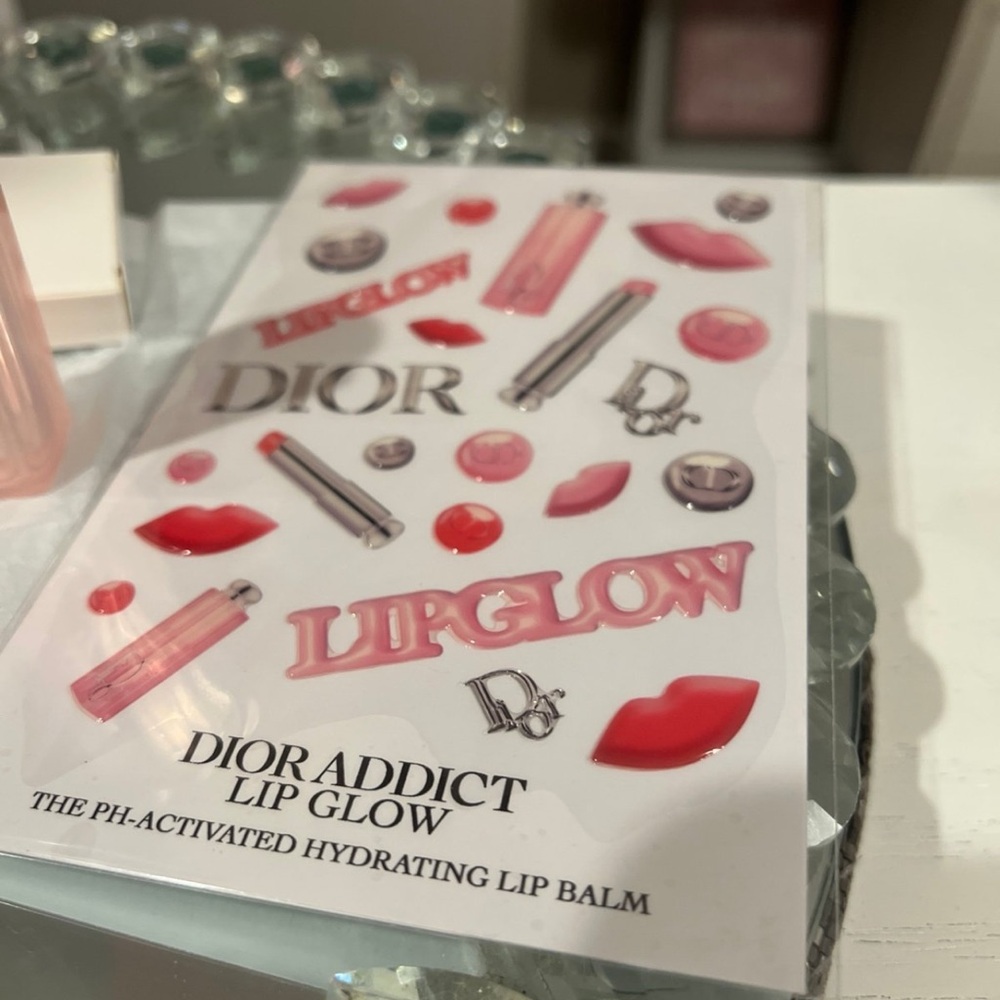 Dior Pink Color Reviving Balm in 001 Pink with Phone Bracelet & Stickers - Picture 4 of 5